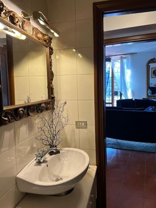 ☆Lovely View Of Florence In Stilish Designed Apt☆ Фьезоле Экстерьер фото